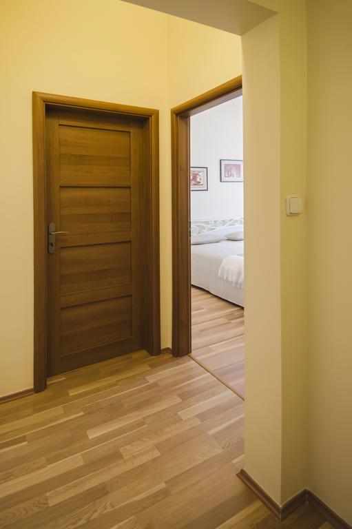 Apartment Za Poricskou Branou Прага Экстерьер фото